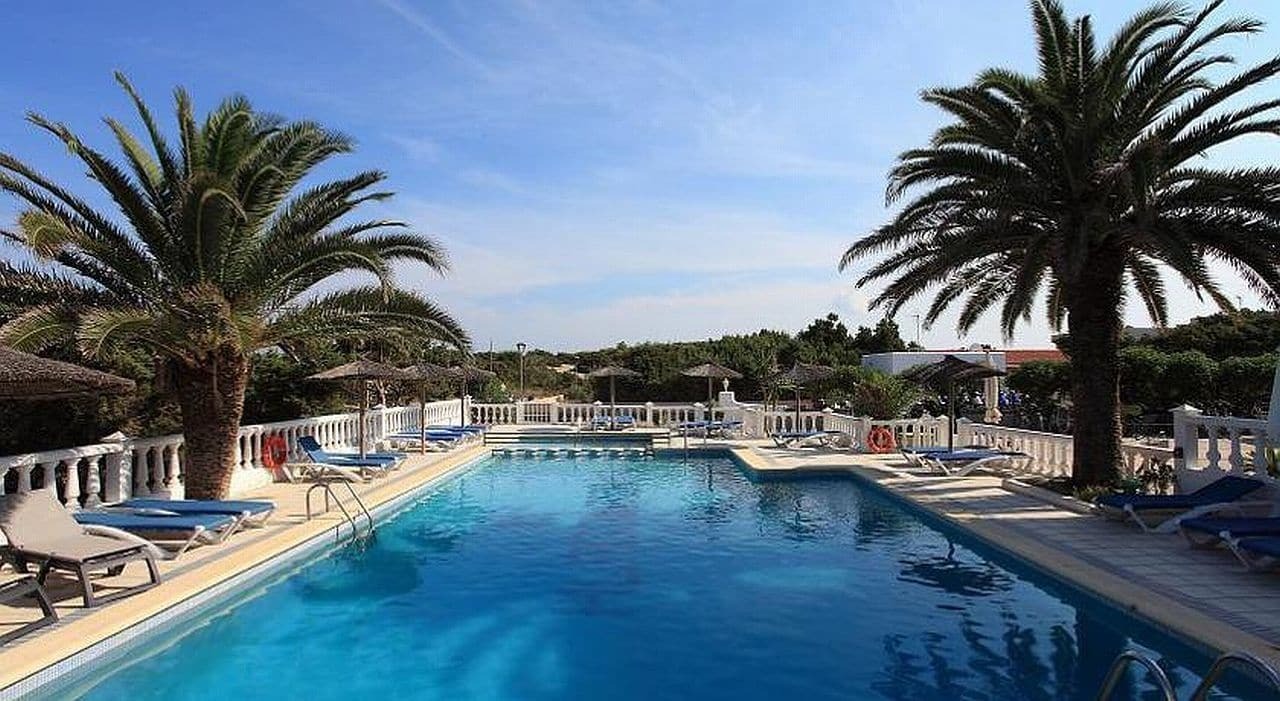 Hotel Lago Playa I Es Pujols Exterior foto